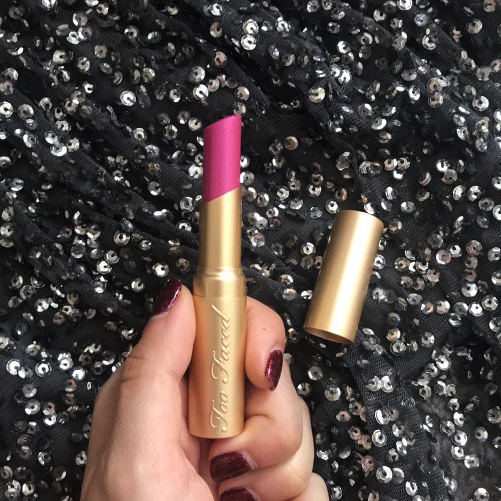 TOO FACED shimmering lip cream